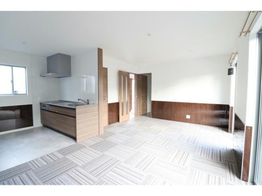 広々とした15帖のLDKです Co’s House葛木A