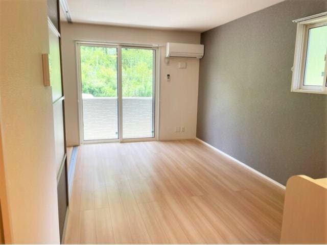 102　LDK　明るい室内です★ Onesto横尾