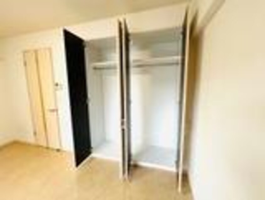  ラ・セゾン・クレール駅南