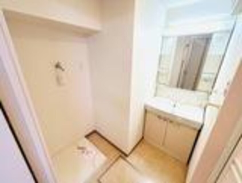  ラ・セゾン・クレール駅南