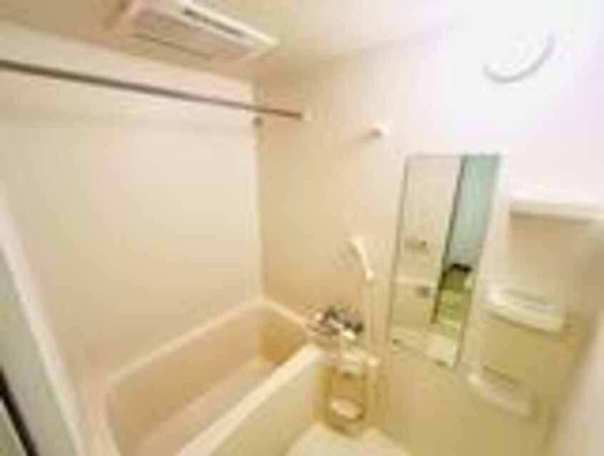  ラ・セゾン・クレール駅南