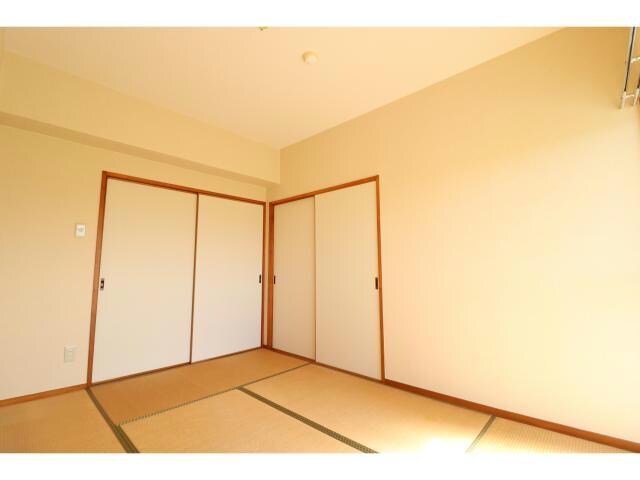 バルコニー側和室 ガーデンハイツ松岡