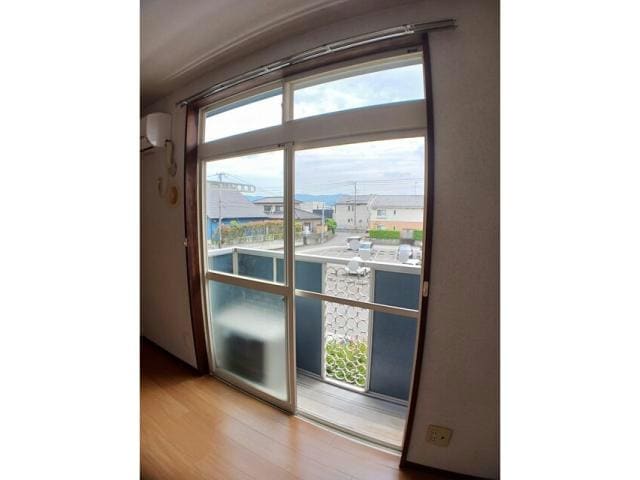  シャレーハイツ森町B