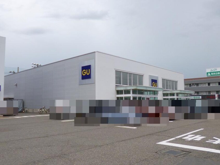 ジーユーウィズプラザ新通店(ショッピングセンター/アウトレットモール)まで386m アーサ新通西