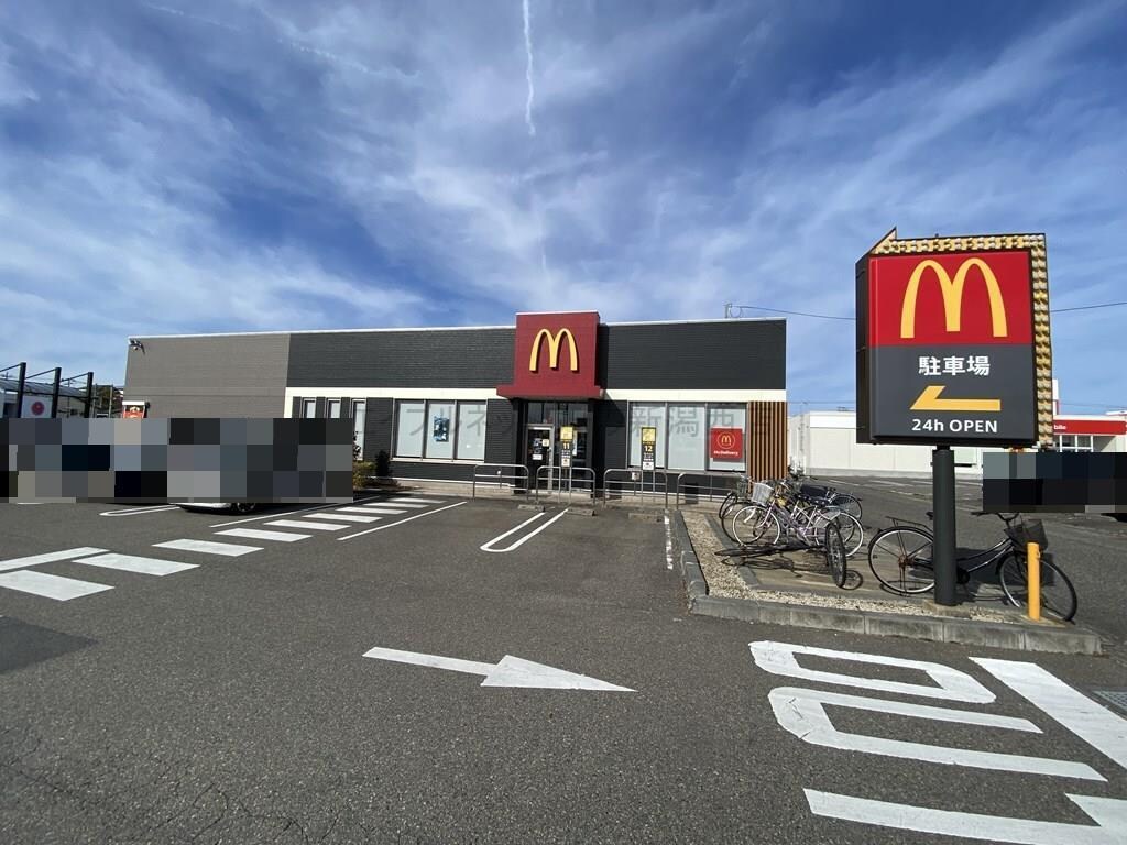 マクドナルド116新潟坂井店(ファストフード)まで948m アーサ新通西