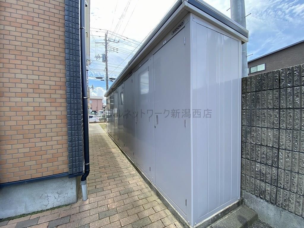 ウイングバレン