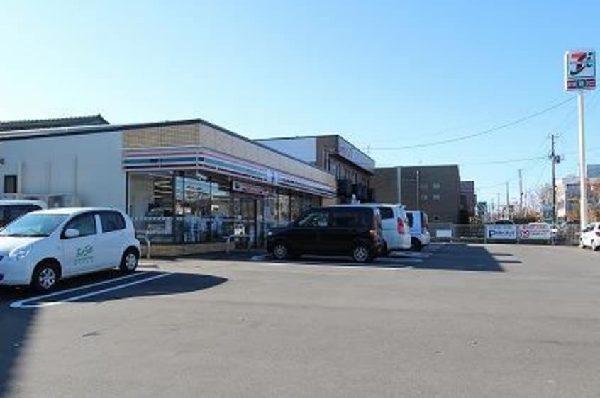 セブンイレブン新潟小針1丁目店(コンビニ)まで541m アンジュー