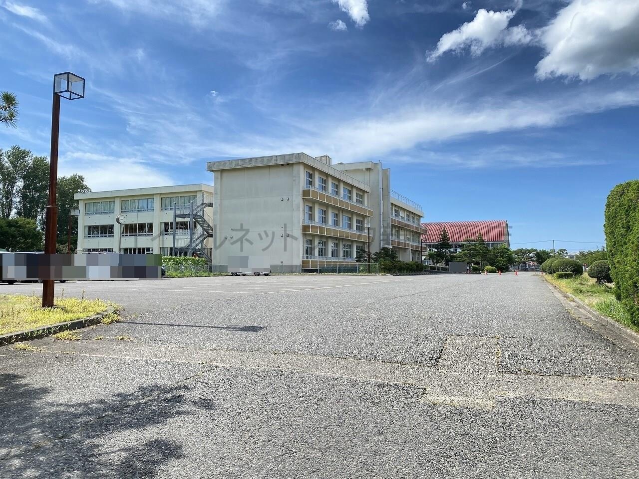 新潟市立立仏小学校(小学校)まで1074m ボヌールナルミ