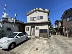 小針３丁目渡部一男貸家Ｂ