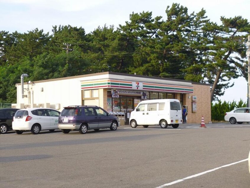 セブンイレブン新潟上新栄町店(コンビニ)まで304m ハイツひまわり