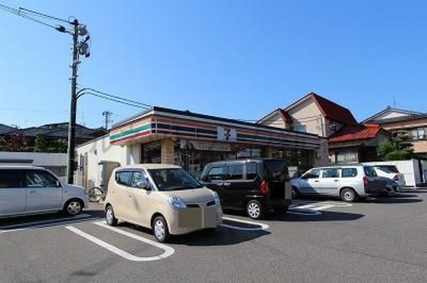 セブンイレブン新潟小針藤山店(コンビニ)まで398m フレッシュ南台