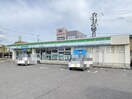 ファミリーマート新潟平島店(コンビニ)まで426m セジュールシャイン