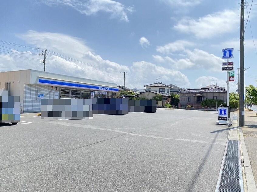 ローソン新潟坂井東二丁目店(コンビニ)まで185m グランフォーレ寺尾