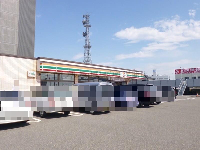 セブンイレブン新潟黒埼インター店(コンビニ)まで759m ｋｏｋｏｍｏときめき東