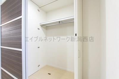  エルスール