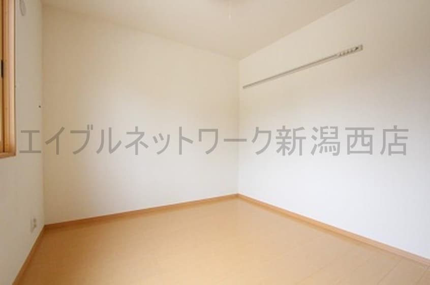  サニーフラット新通