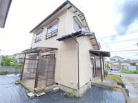 梨本貸家