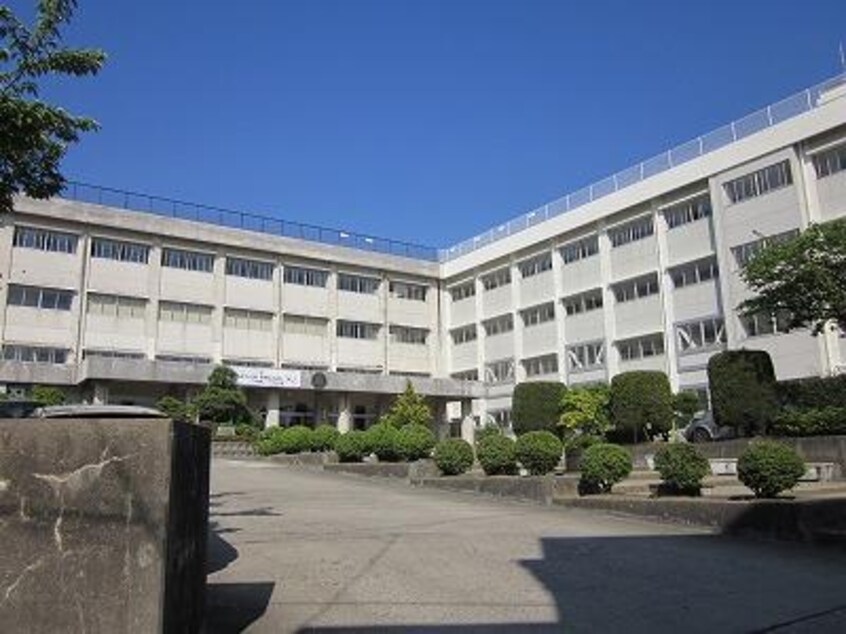 新潟市立東青山小学校(小学校)まで910m ＪＯＹＰＬＡＣＥ青山３