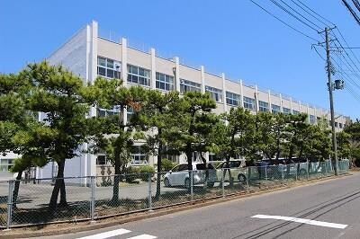黒埼中学校(中学校/中等教育学校)まで3900m ジュリエット　ガーデン