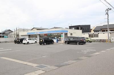 ローソン新潟大野町店(コンビニ)まで400m アバカス大野