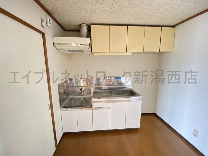  日星ビル