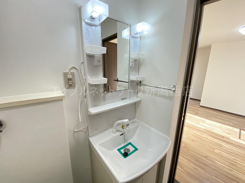  ウェイブリーコート青山