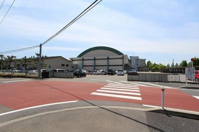 新潟市立白根第一中学校(中学校/中等教育学校)まで3012m グランシェールＣ・Ｄ