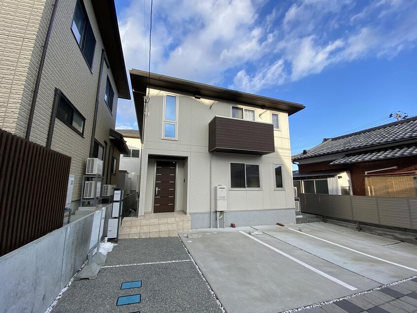 Xevo＋R青山新町