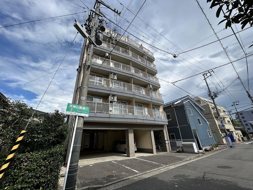  マンショングレイス