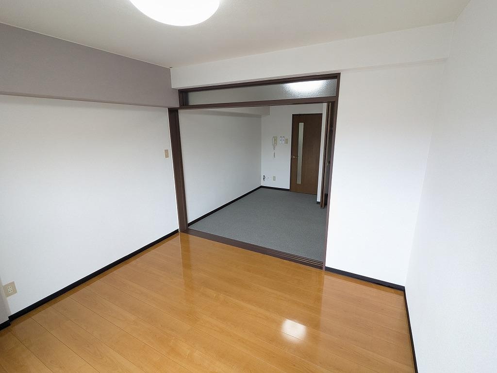  朝日プラザ栗ノ木　302号室