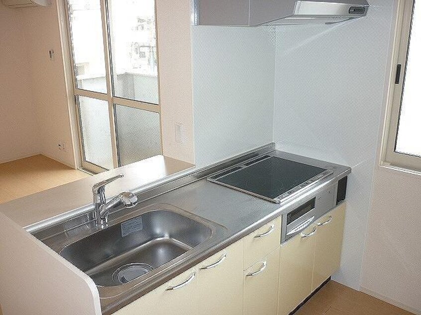  エムアンドエス駅南