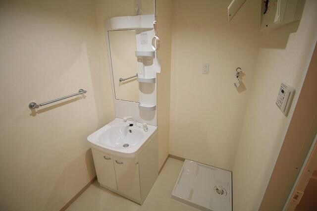  グランコンフォート笹出