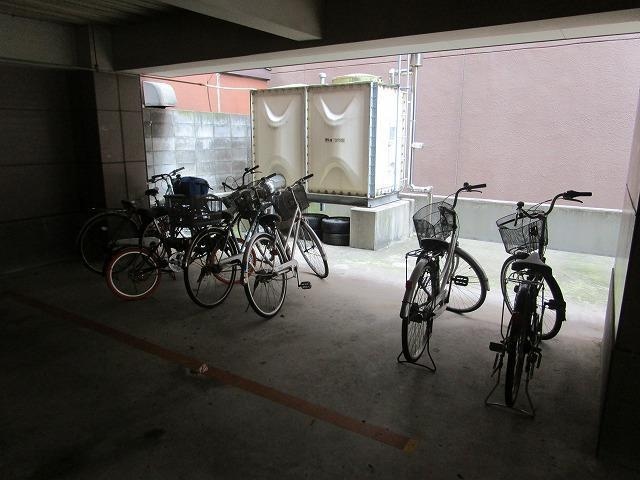  コーポラス万代