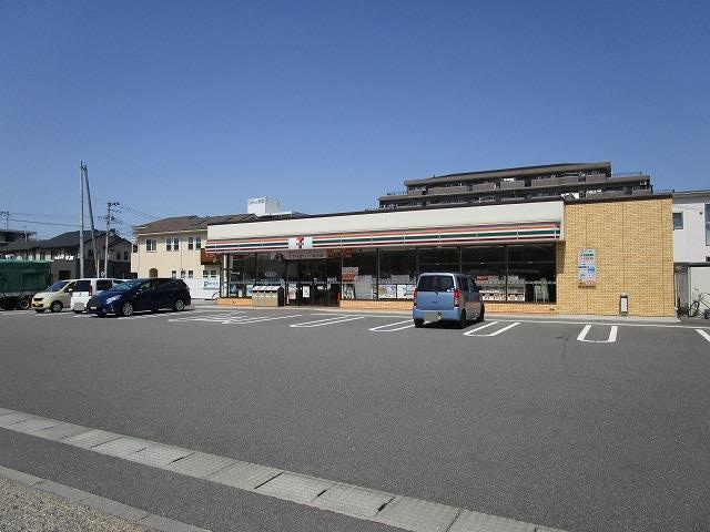 セブンイレブン新潟幸西店(コンビニ)まで399m DEARROOMサチ