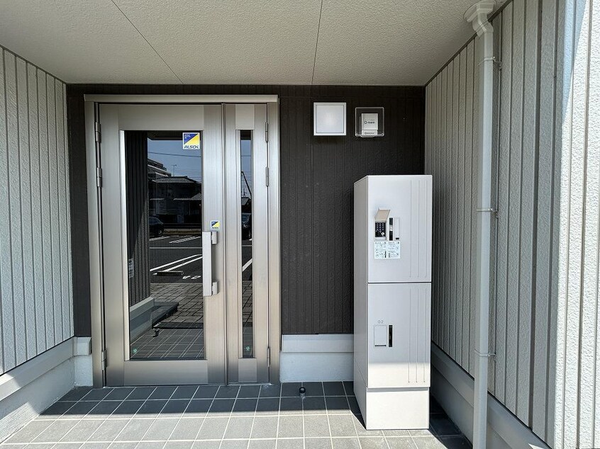  ロイヤルガーデンコート新和A