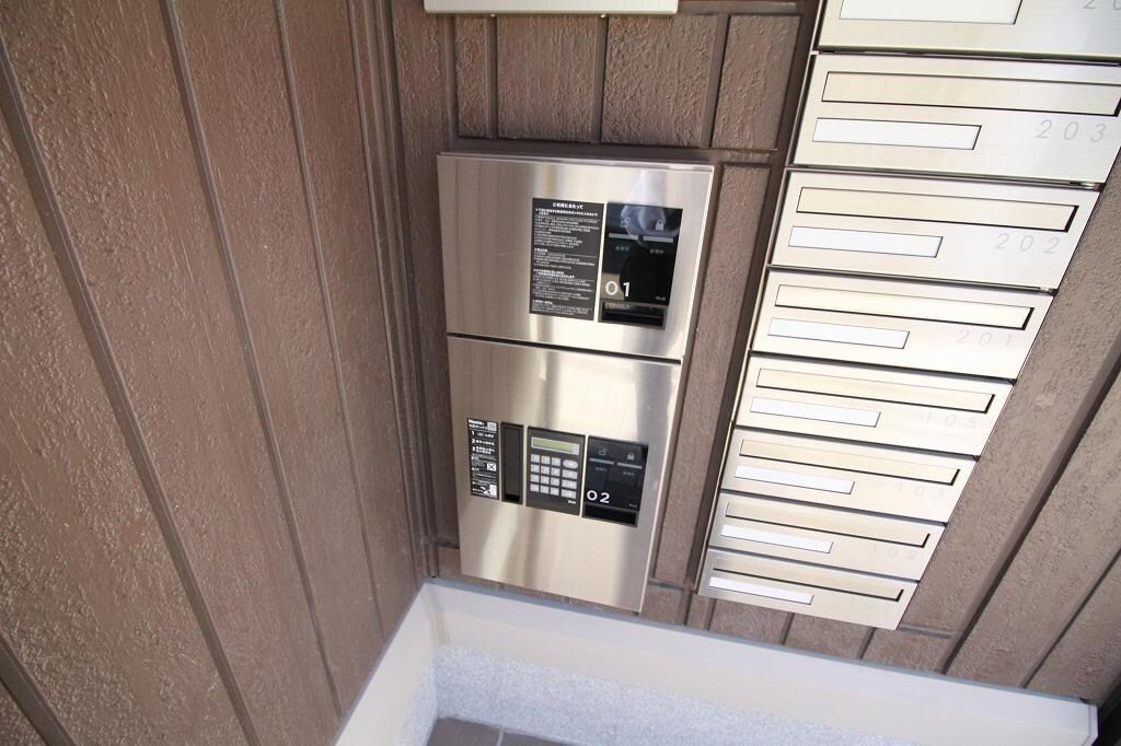 宅配ボックス付き。 クロノス天神