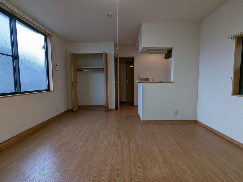  柳都ハイツ東堀