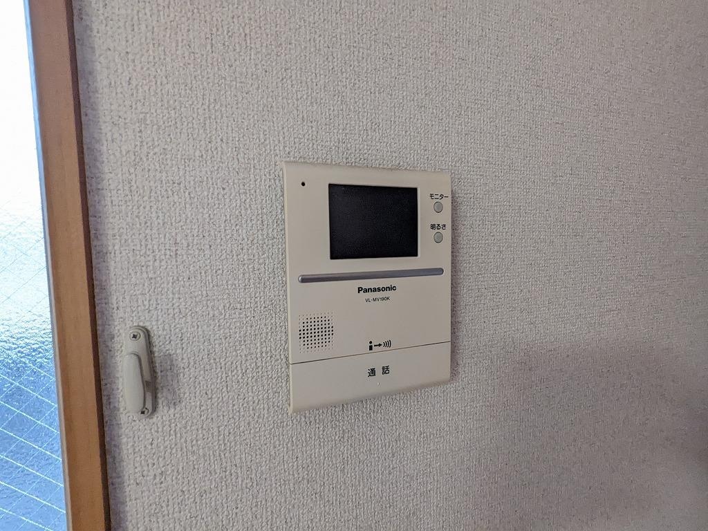  柳都ハイツ東堀