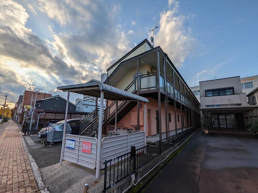  柳都ハイツ東堀