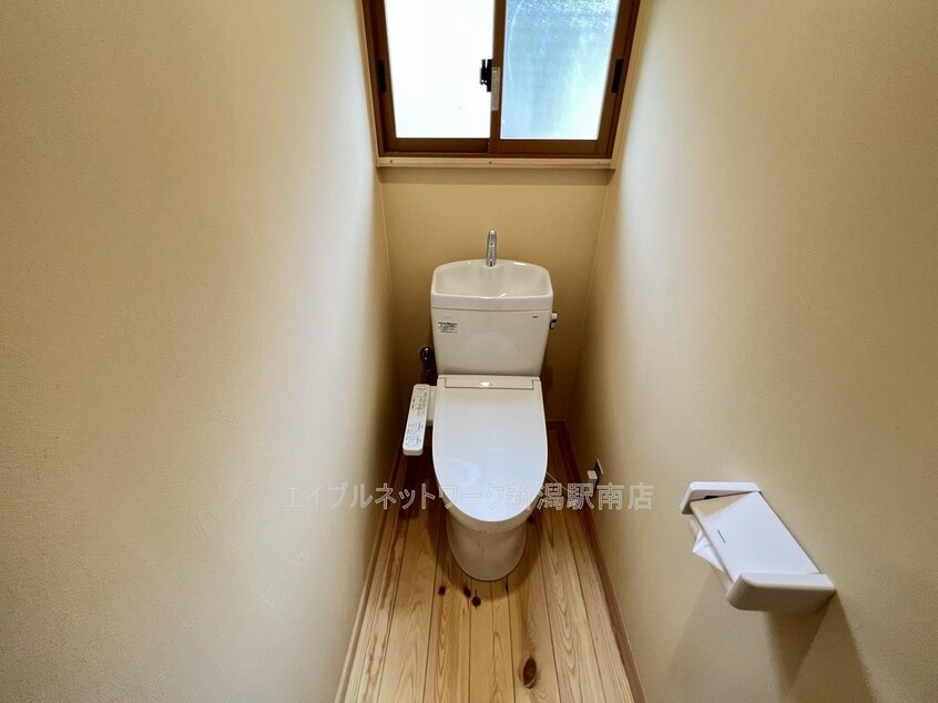  長潟１丁目貸家