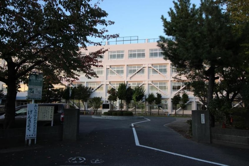 新潟市立大形小学校(小学校)まで755m ホポロ大形本町