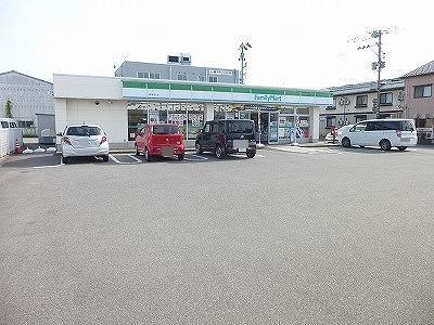 ファミリーマート新潟寺山二丁目店(コンビニ)まで1696m アルシオネ