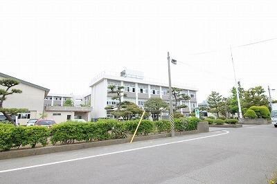 新潟市立山の下中学校(中学校/中等教育学校)まで1901m オリオンエアポートＡ・Ｂ