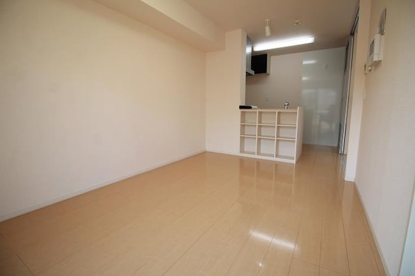  サンロイヤルＡ