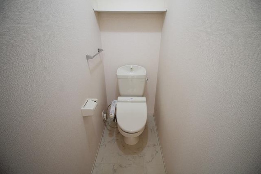  サンロイヤルＡ