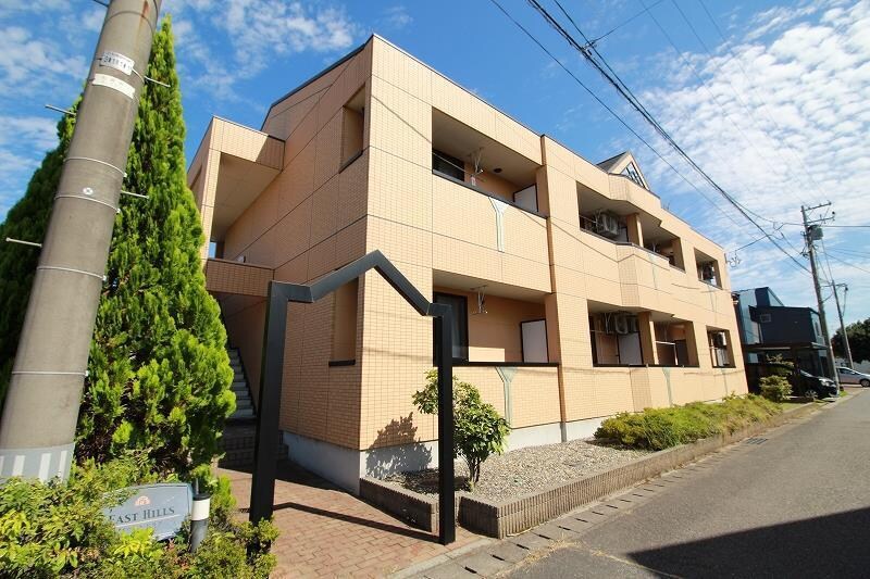  イーストヒルズ