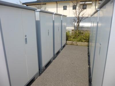  イーストヒルズ