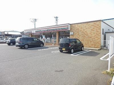 セブンイレブン新潟豊店(コンビニ)まで551m サンモールニューセブン