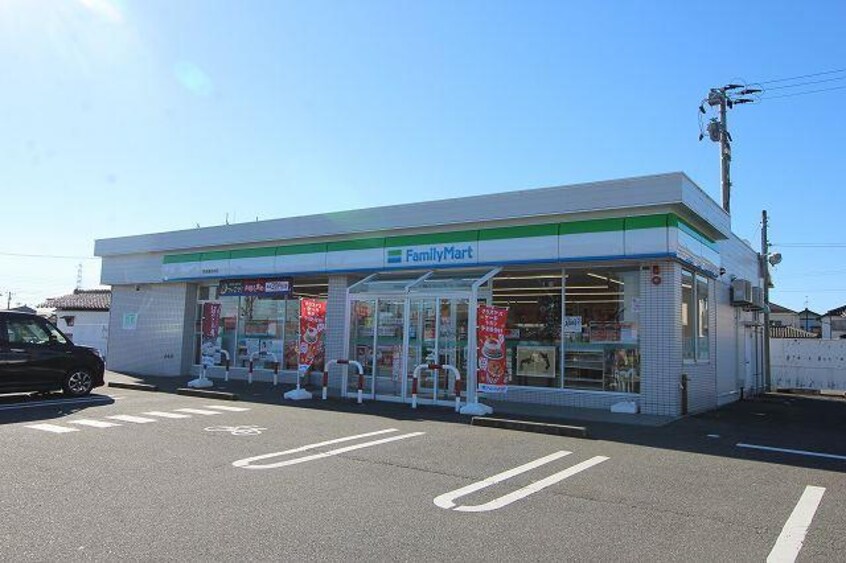 ファミリーマート新潟逢谷内店(コンビニ)まで243m ヴィラ逢谷内