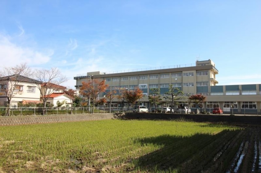 新潟市立大形中学校(中学校/中等教育学校)まで2480m カーサプレッソ